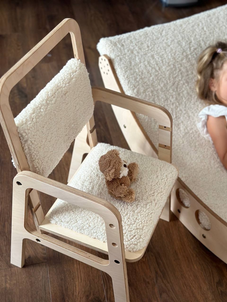 Adjustable Children Chair Luula - Vanilla Lamb