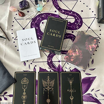 A deck of tarot cards - Verita - AI WEB SHOP