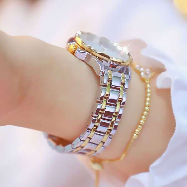 Luxury watch - Livia - AI WEB SHOP