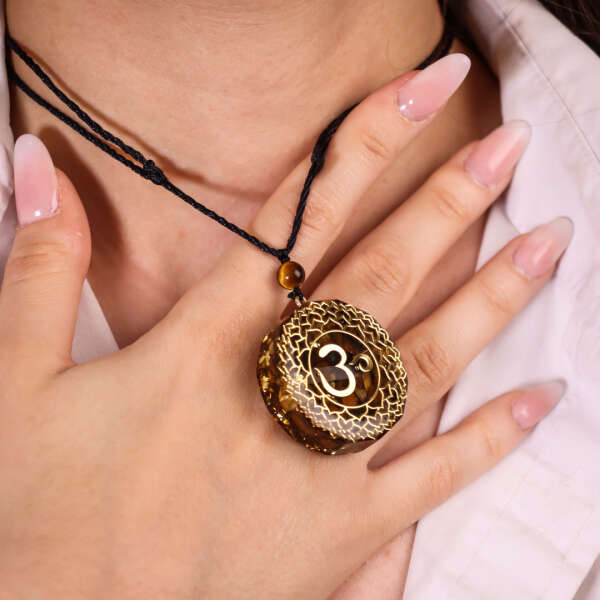 Reiki necklace with pendant - Nadia - AI WEB SHOP